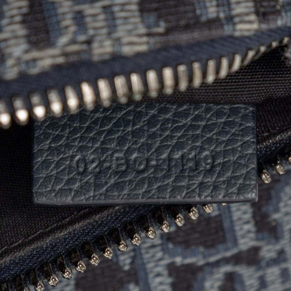 CHRISTIAN DIOR Black Leather Shoulder Bag - Picture 6 of 6